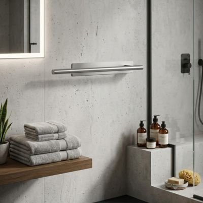 porte-serviette-salle-de-bain-gris metalise sur mur